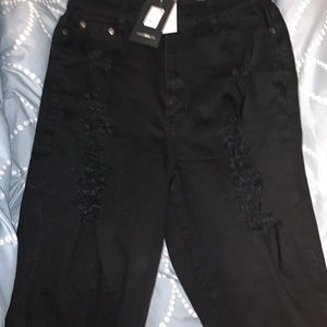 Women’s ripped shorts